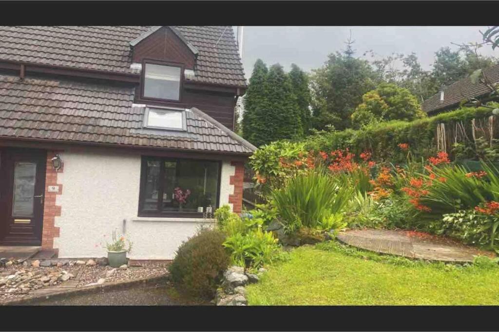 Contemporary Highland House Close To Town And Ben Nevis Форт Уилям Екстериор снимка